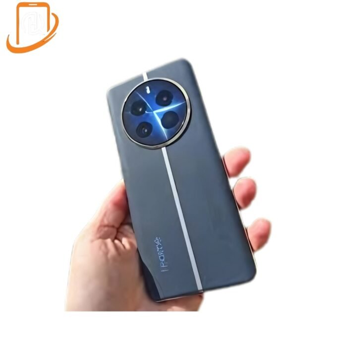⁦realme 12 5G: مساحة هائلة، أداء متفوق⁩ - الصورة ⁦4⁩